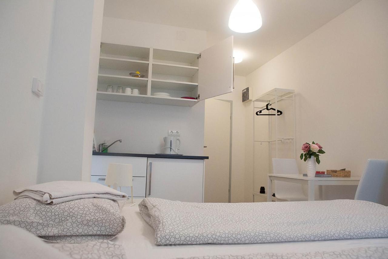Betariel'Com Hauptbahnhof Appartement Wenen Buitenkant foto